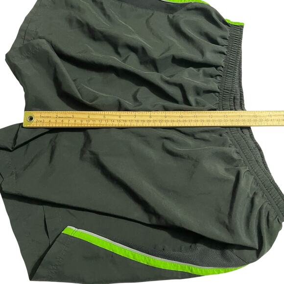 Nike Womens Athletic Shorts Size XL Black Green Soccer Football Shorts Dri Fit - Picture 7 of 9